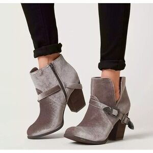 Not Rated Jibu Velvet Ankle Boot Nude Buckle Zipper Sz 6.5 US Boho‎